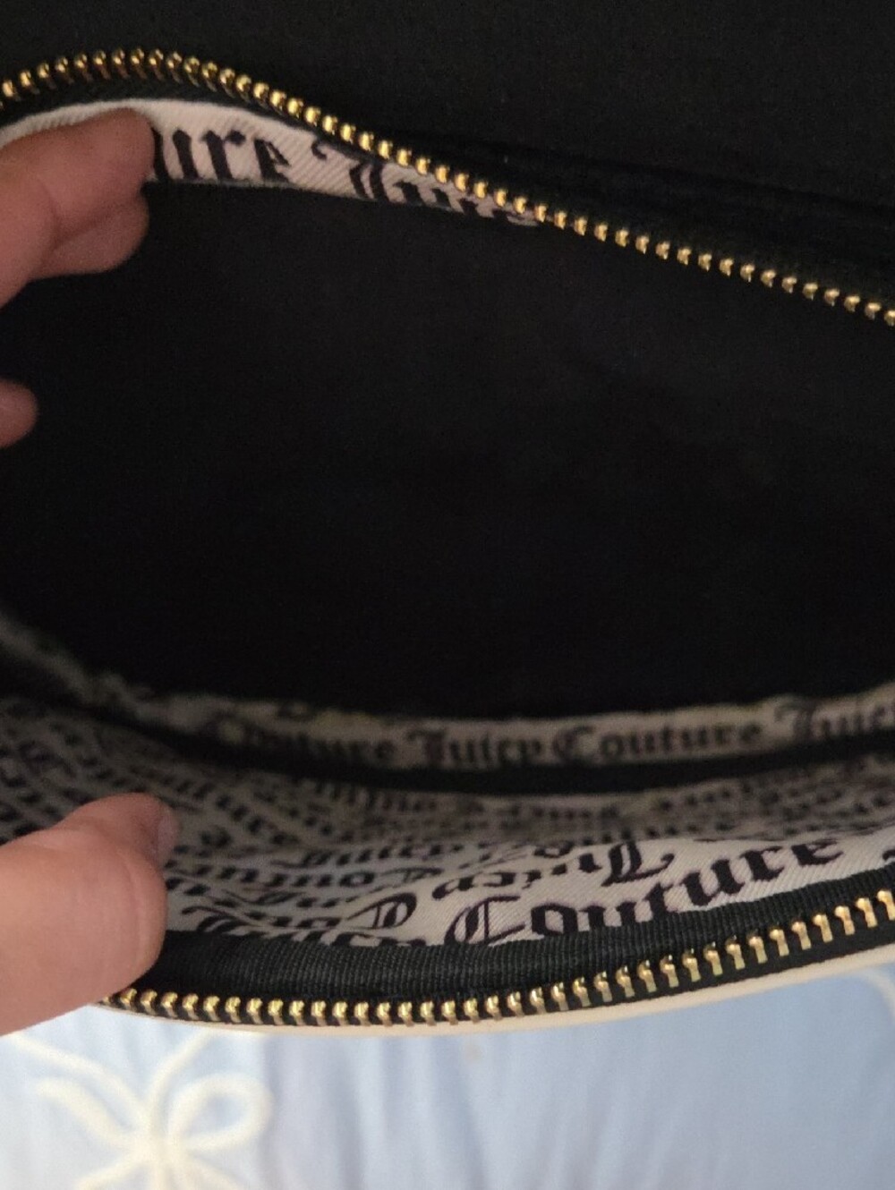 Juicy Couture Black Velvet Backpack with Cream Trim W/ Small Wallet And Pouch - Picture 3 of 7